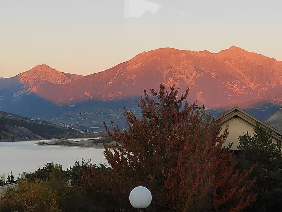 Bed and Breakfast La Tulipe **** Savines-le-Lac Exterior foto